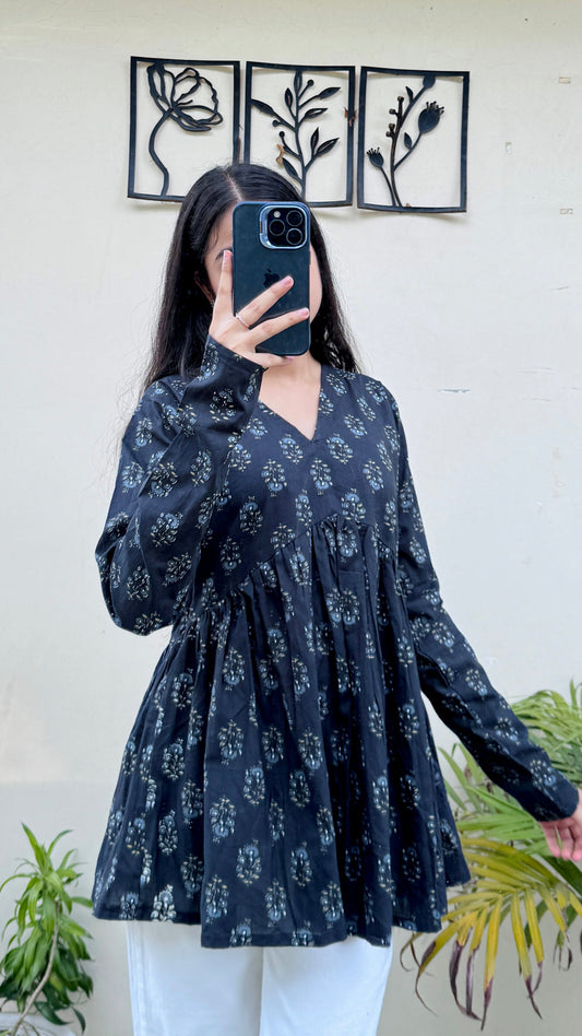 Cotton Black Flared Printed Aliacut Peplum Top