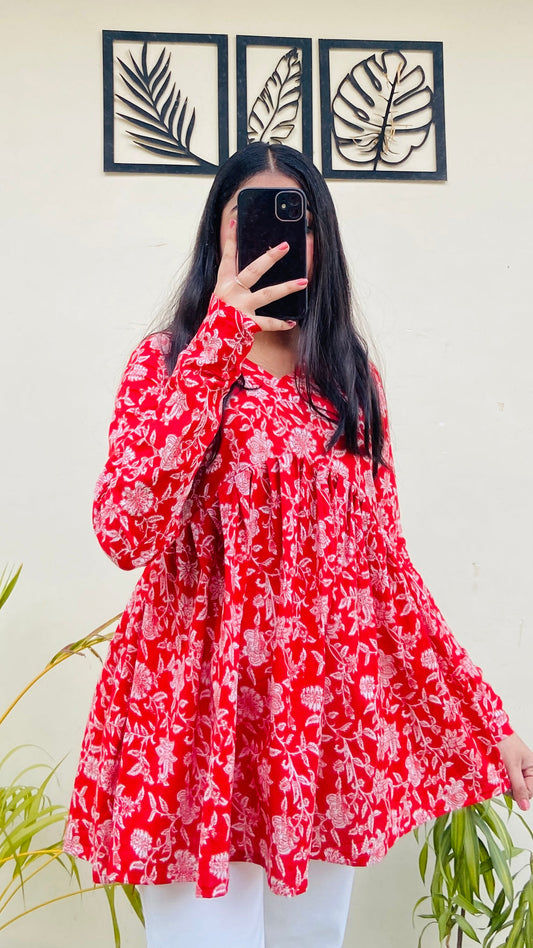 Cotton Red Flared Aliacut Floral Print Peplum Top